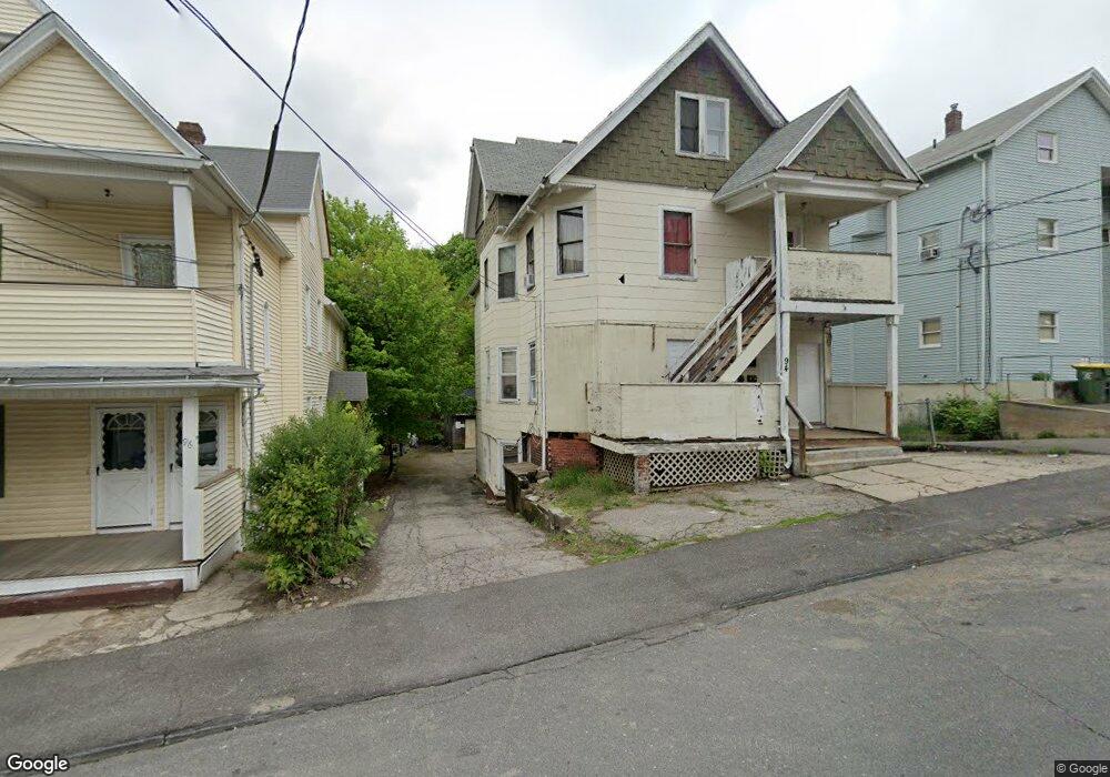 92 Fairview St unit 7, Waterbury, CT 06710 - photo 1