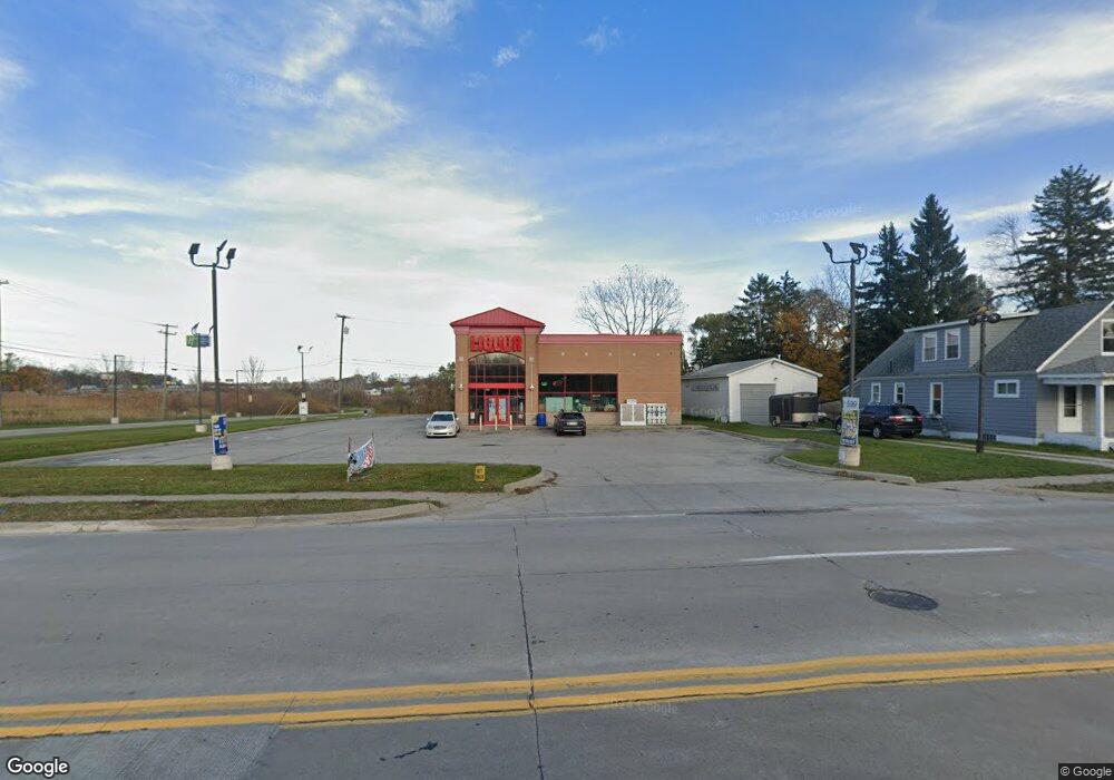 2013 Water St, Port Huron, MI 48060 - photo 1