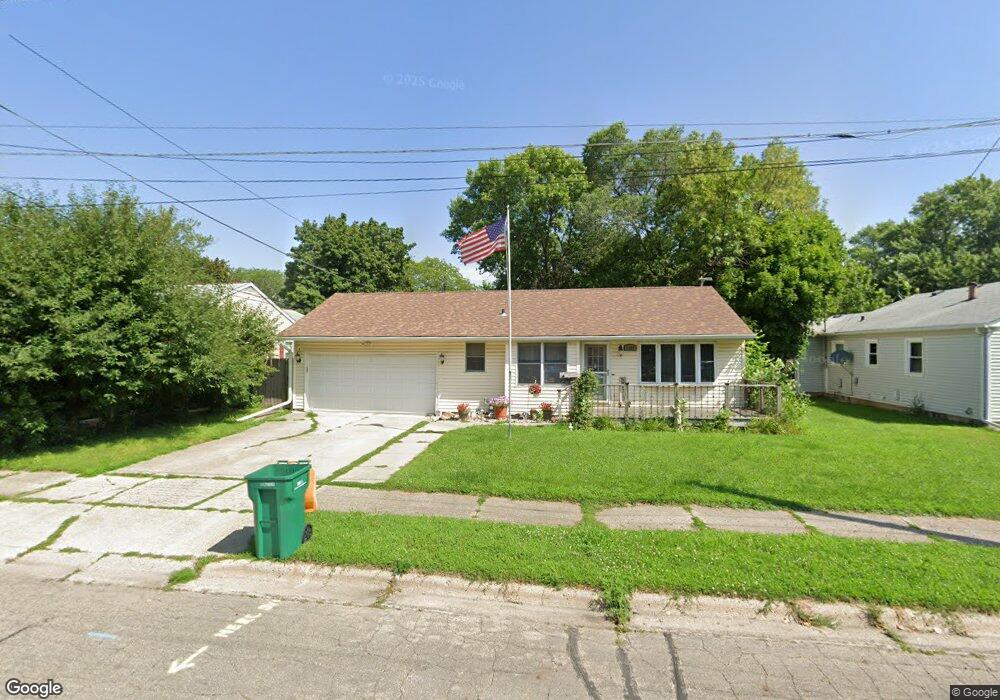 1409 Sheridan St, Albert Lea, MN 56007 - photo 1