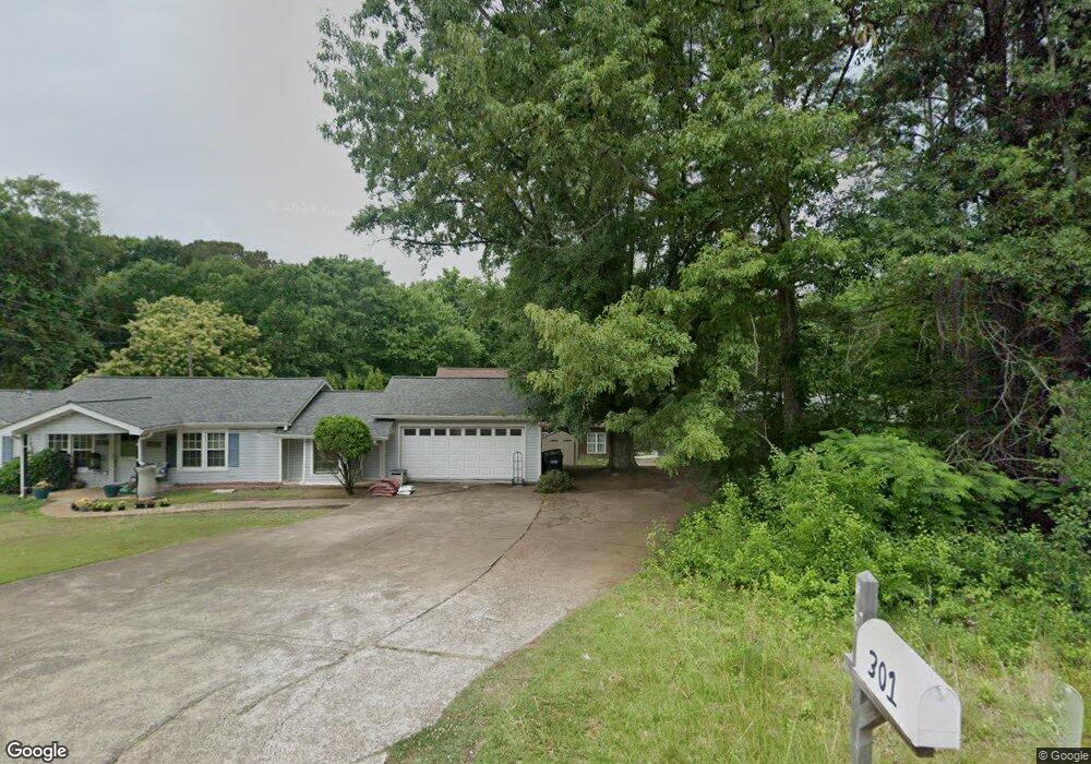 301 Avery Rd, Canton, GA 30115 - photo 1