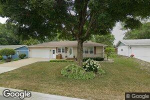 711 W Circle Dr, Montgomery, MN 56069