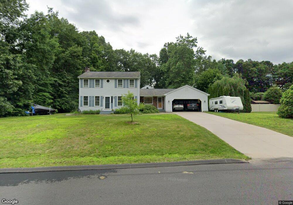 102 Heritage Dr, Ludlow, MA 01056 - photo 1