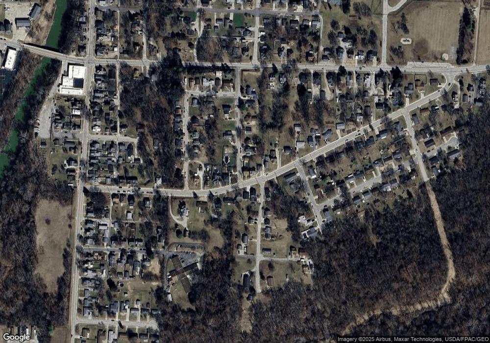 826 Fielding Rd, Sidney, OH 45365 - photo 1