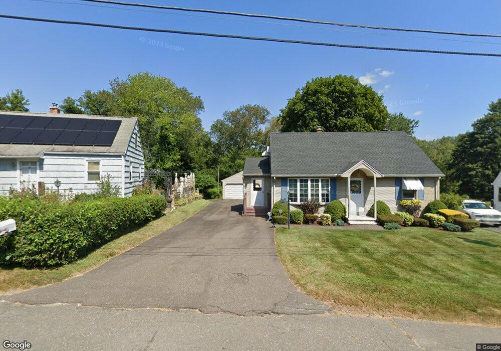 118 Cooper Dr, Waterbury, CT 06704 - photo 1