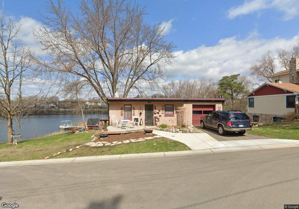 521 3rd Ave, Excelsior, MN 55331 - photo 1