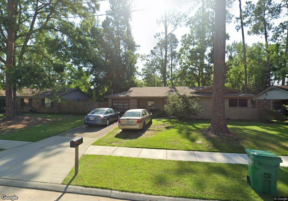 1584 Ridgecrest Dr, Slidell, LA 70458 - photo 1