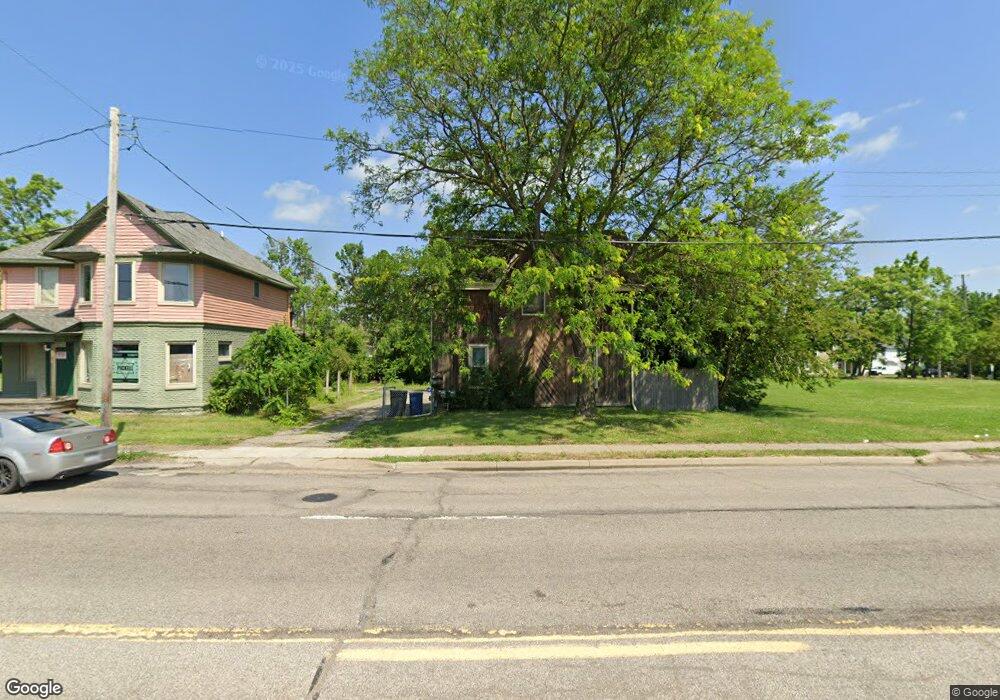 1220 W Court St, Flint, MI 48503 - photo 1