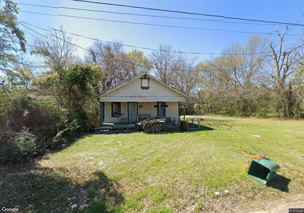 2109 Maple St, Texarkana, TX 75501 - photo 1