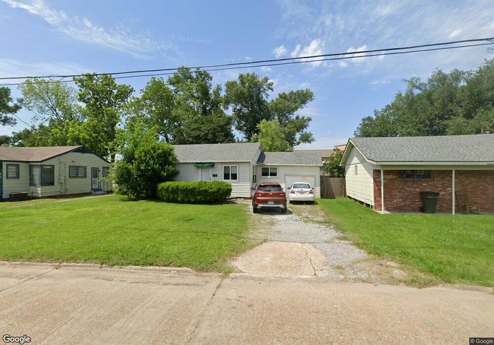 903 Camelia St, Lake Charles, LA 70607 - photo 1