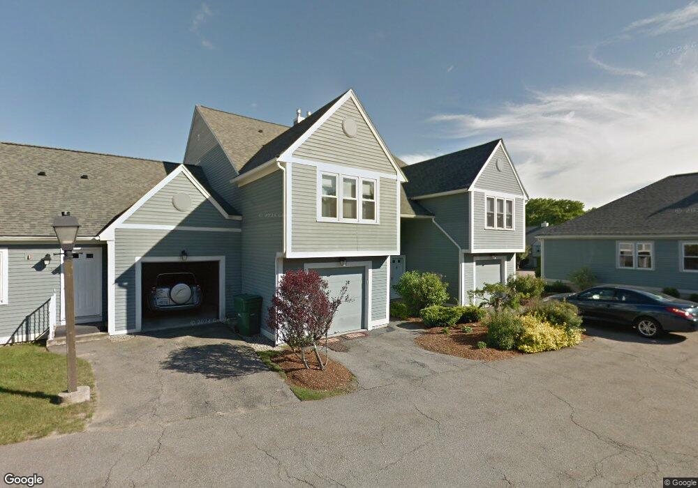 1207 Brookhaven Ln, Woonsocket, RI 02895 - photo 1