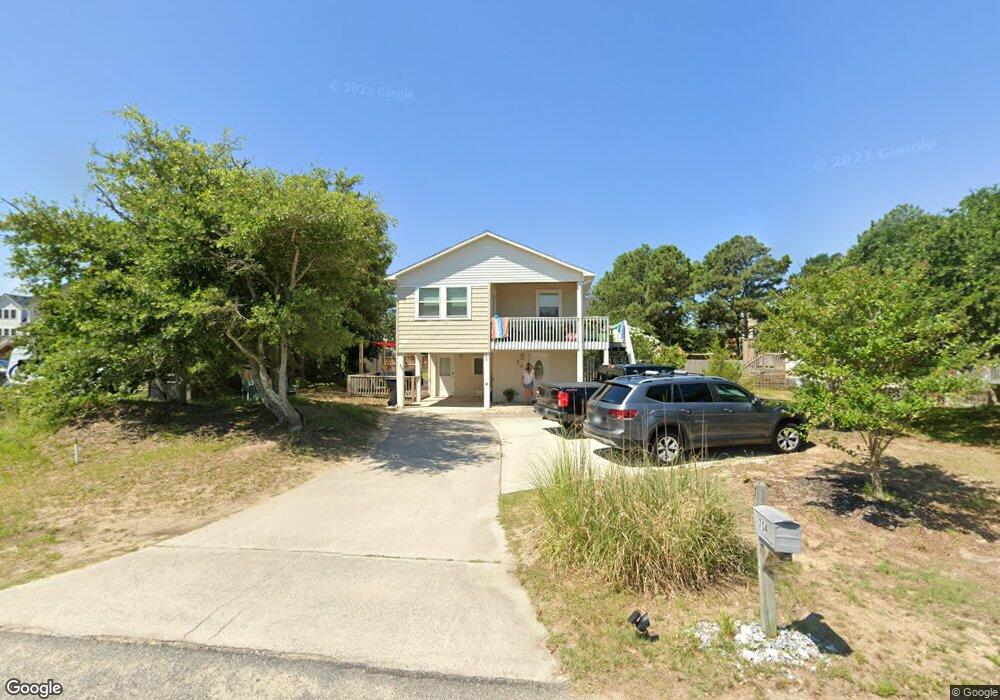 704 Swan St, Kill Devil Hills, NC 27948 - photo 1