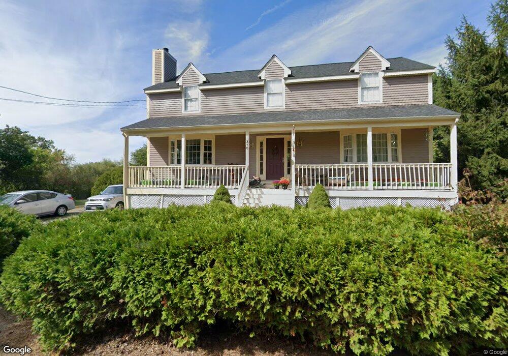 378 Pebble Ln, Leominster, MA 01453 - photo 1