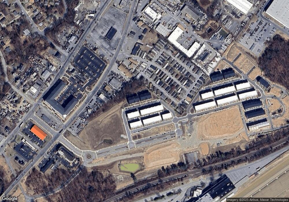 10110 Seattle Slew Ln unit 2M, Laurel, MD 20723 - photo 1