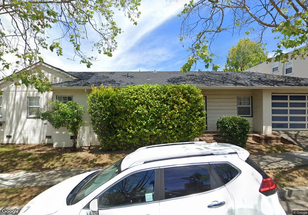 Sold $2,150,000 • Co-Listing Agent
