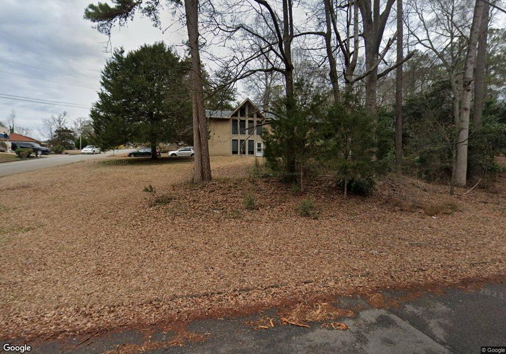 676 E Riverbend Dr SW, Lilburn, GA 30047 - photo 1