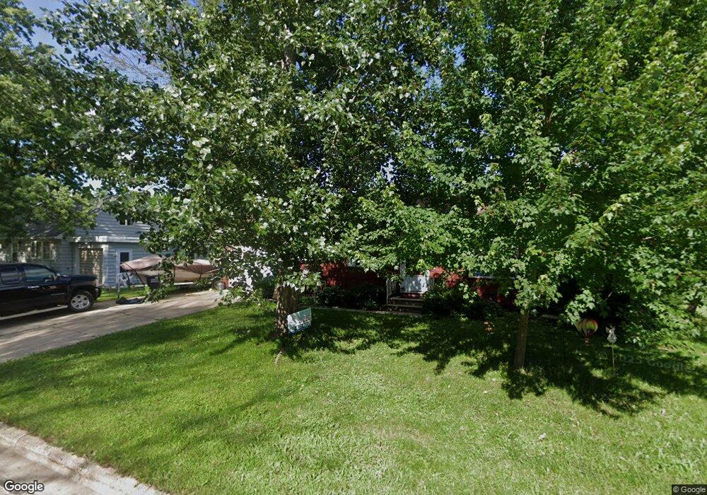 207 Will O Bruce Dr, Albert Lea, MN 56007 - photo 1