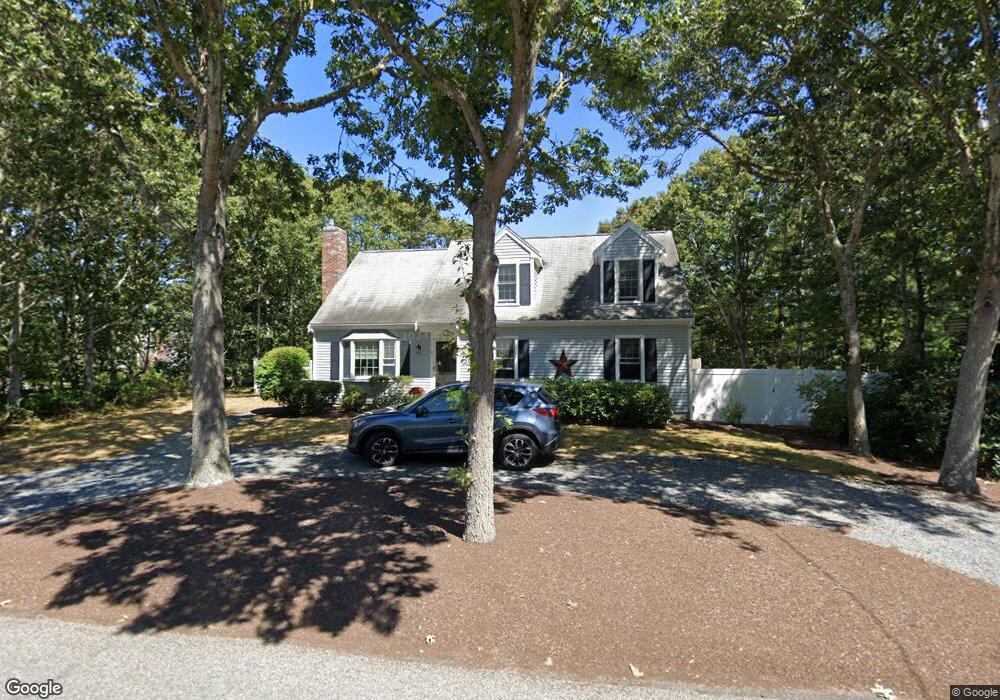 8 Gordon Ritchie Rd, West Harwich, MA 02671 - photo 1