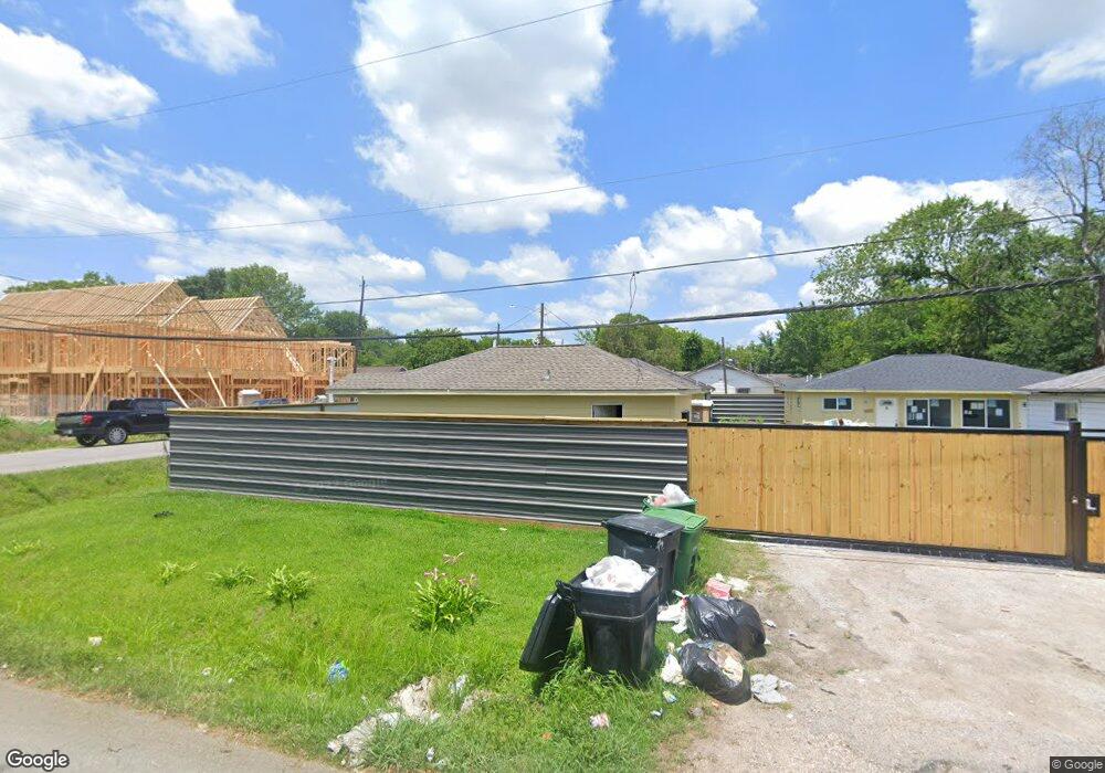 3741 Seabrook St, Houston, TX 77021 - photo 1