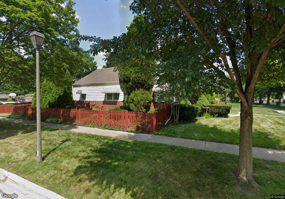 340 N Larch Ave, Elmhurst, IL 60126 - photo 1