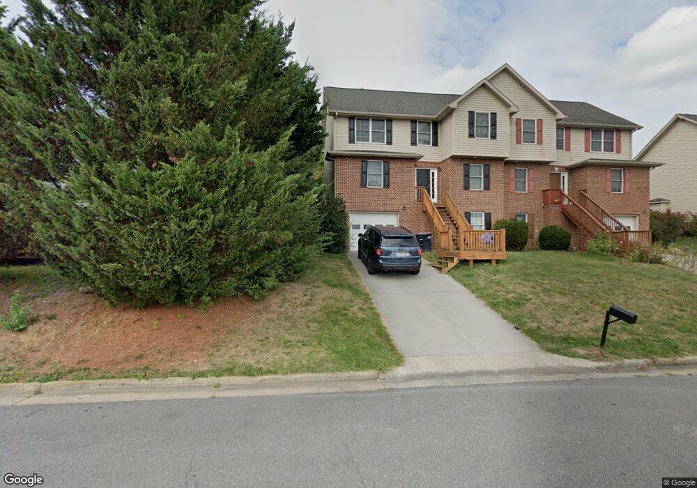 1833 Willow Hill Dr, Harrisonburg, VA 22801 - photo 1