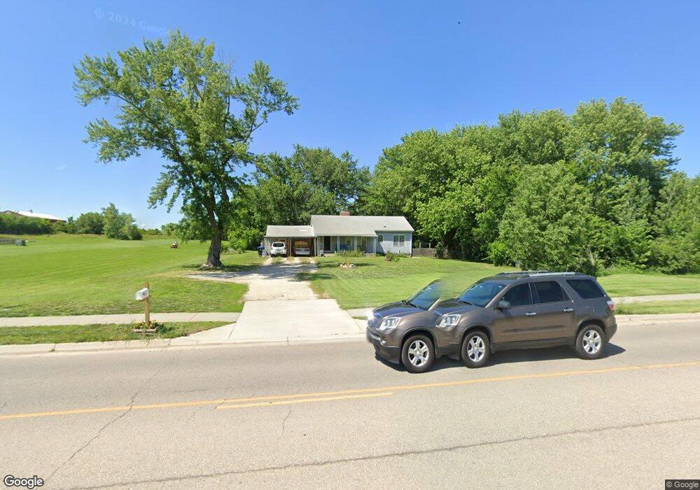 7034 SW 21st St, Topeka, KS 66615 - photo 1