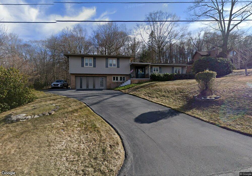 21 Mosswood Rd, Moscow, PA 18444 - photo 1