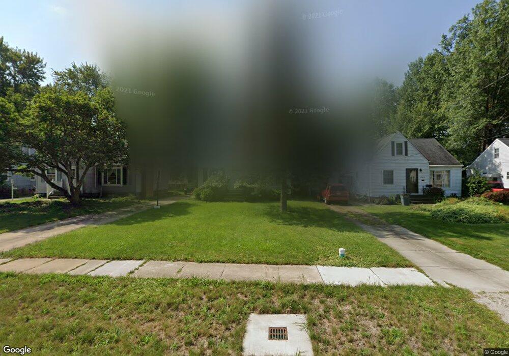 25685 Cook Rd, Olmsted Falls, OH 44138 - photo 1