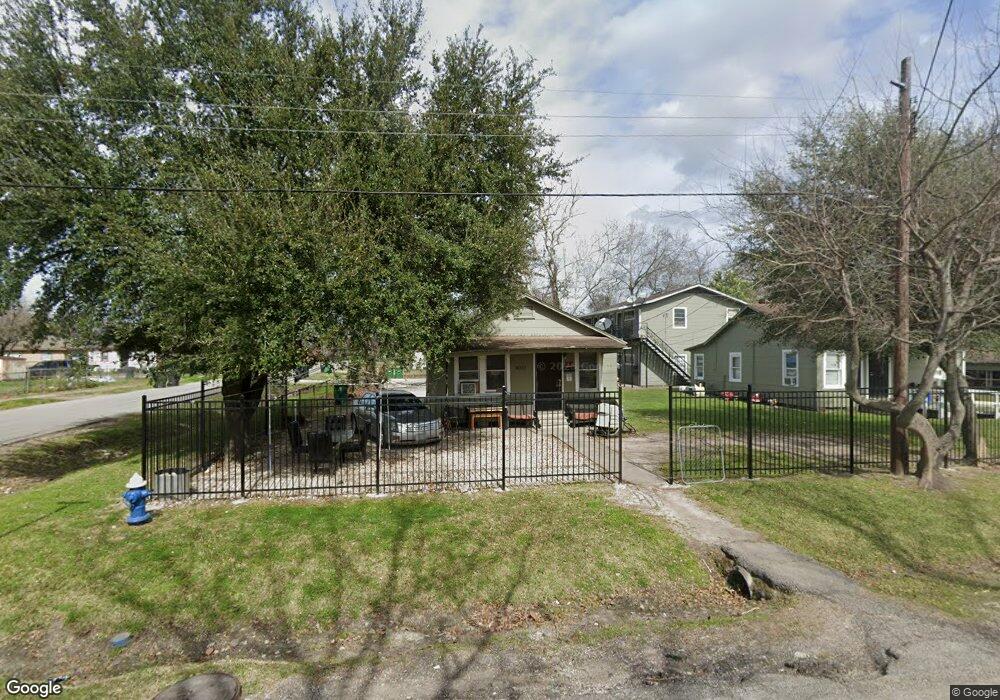 4003 Reid St, Houston, TX 77026 - photo 1