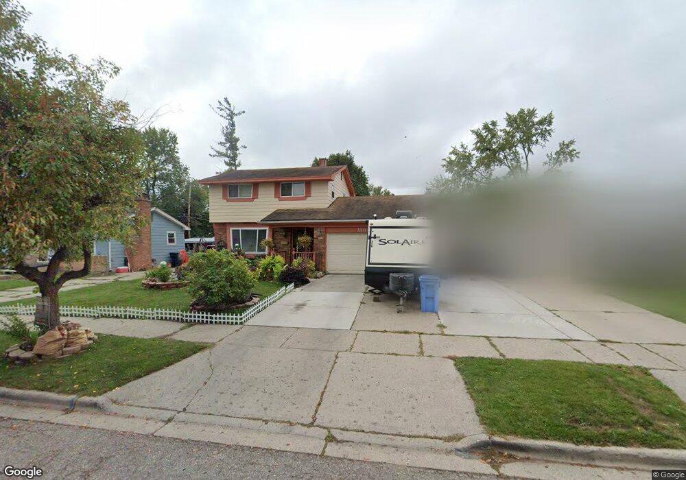 3201 Raynell St, Lansing, MI 48911 - photo 1