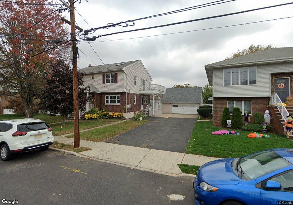 402 Chestnut Ave, South Hackensack, NJ 07606 - photo 1
