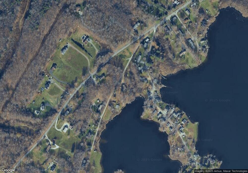 63 Horns Beach Rd unit 75, Cheshire, MA 01225 - photo 1