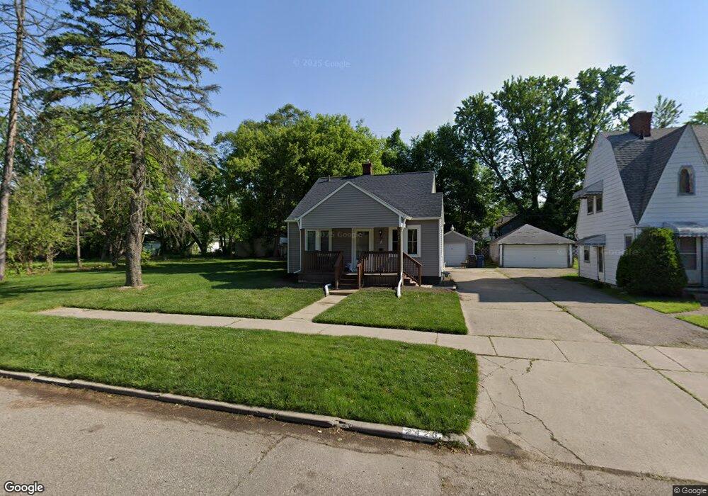 2426 Mallery St, Flint, MI 48504 - photo 1