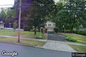 562 Oriole Ln, Dresher, PA 19025
