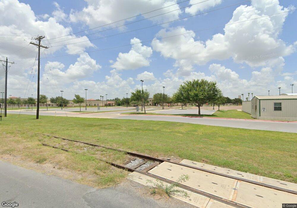 15 E Mile N, Weslaco, TX 78599 - photo 1