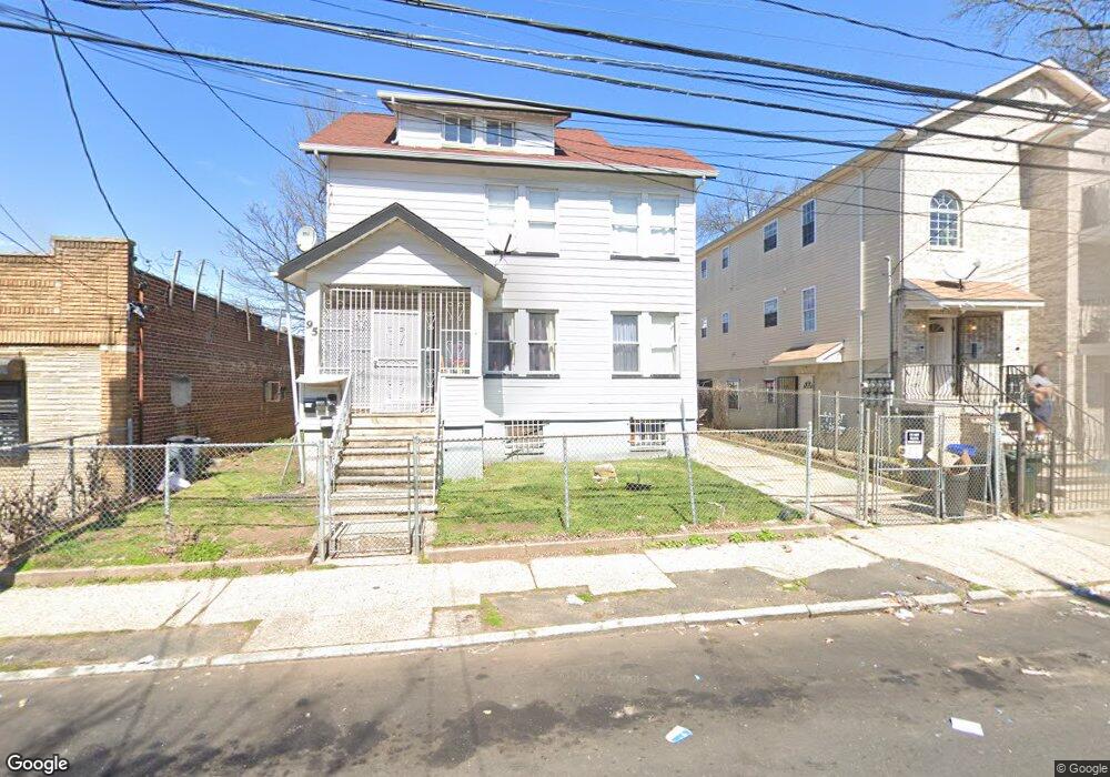 95 Lindsley Ave, Newark, NJ 07106 - photo 1
