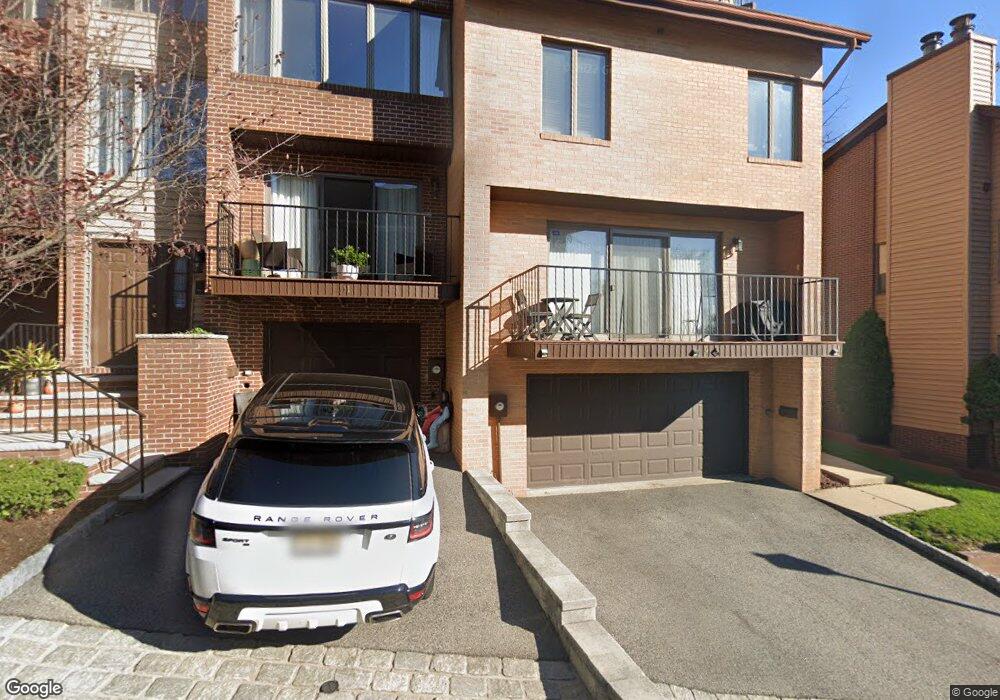 1462B River Rd unit 1FL, Edgewater, NJ 07020 - photo 1