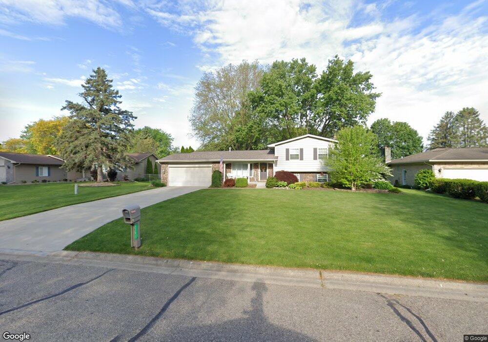 2391 Plainview Dr, Flushing, MI 48433 - photo 1