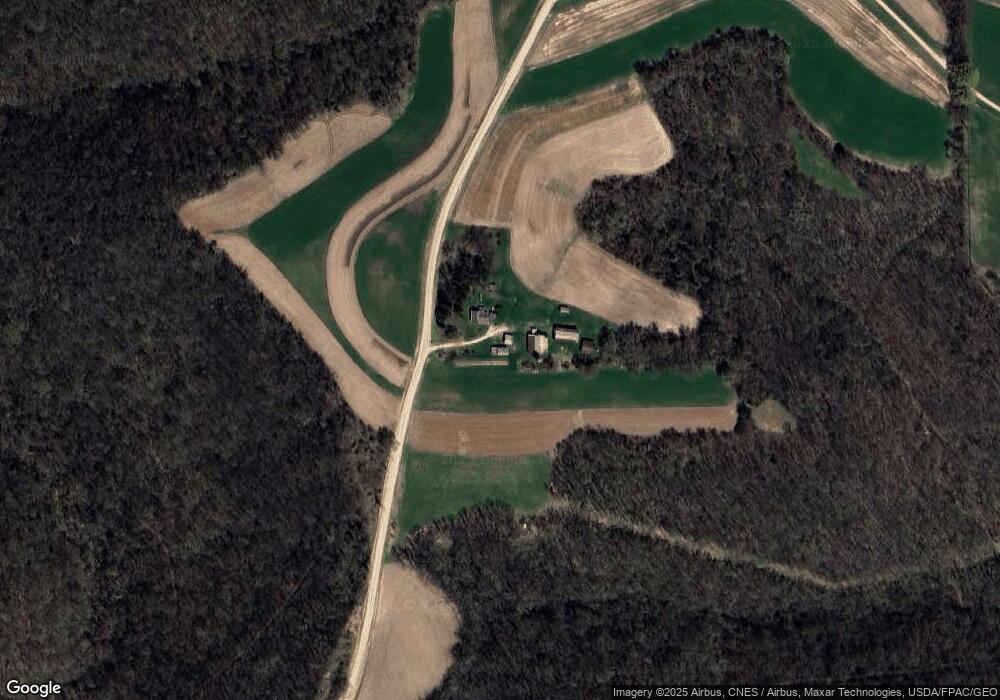 22222 Government Pointe Rd, Winona, MN 55987 - photo 1