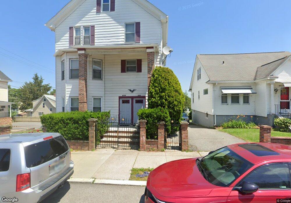 470 East Ave, Pawtucket, RI 02860 - photo 1