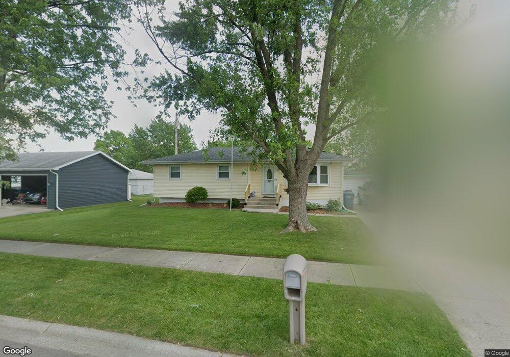 825 Harrison Ave, Dyer, IN 46311 - photo 1