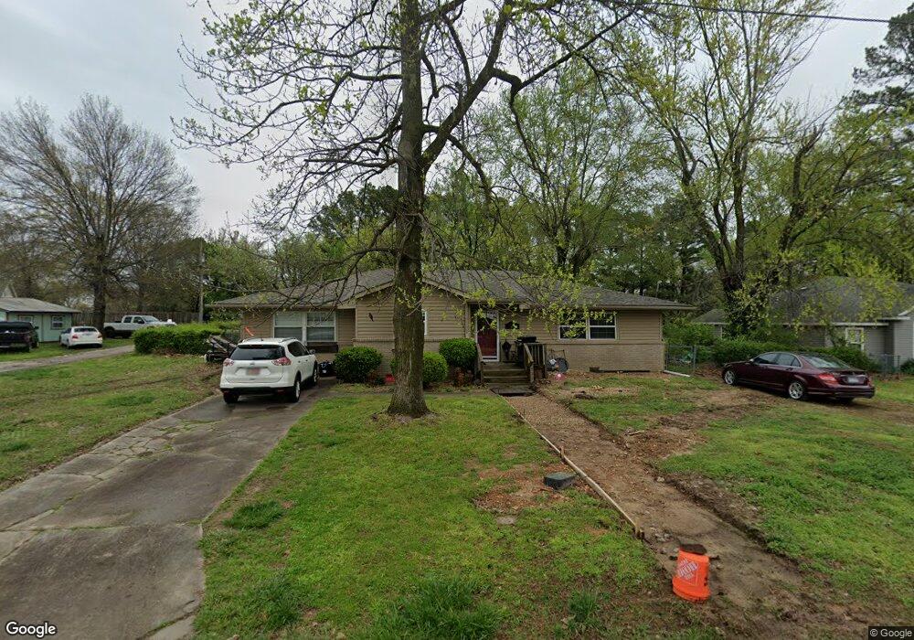 223 N Summit St unit B, Prairie Grove, AR 72753 - photo 1