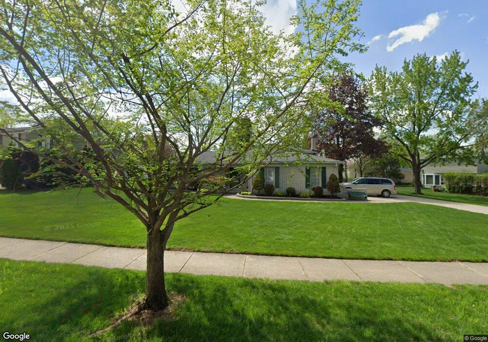 2021 Briargrove Dr, Troy, MI 48098 - photo 1