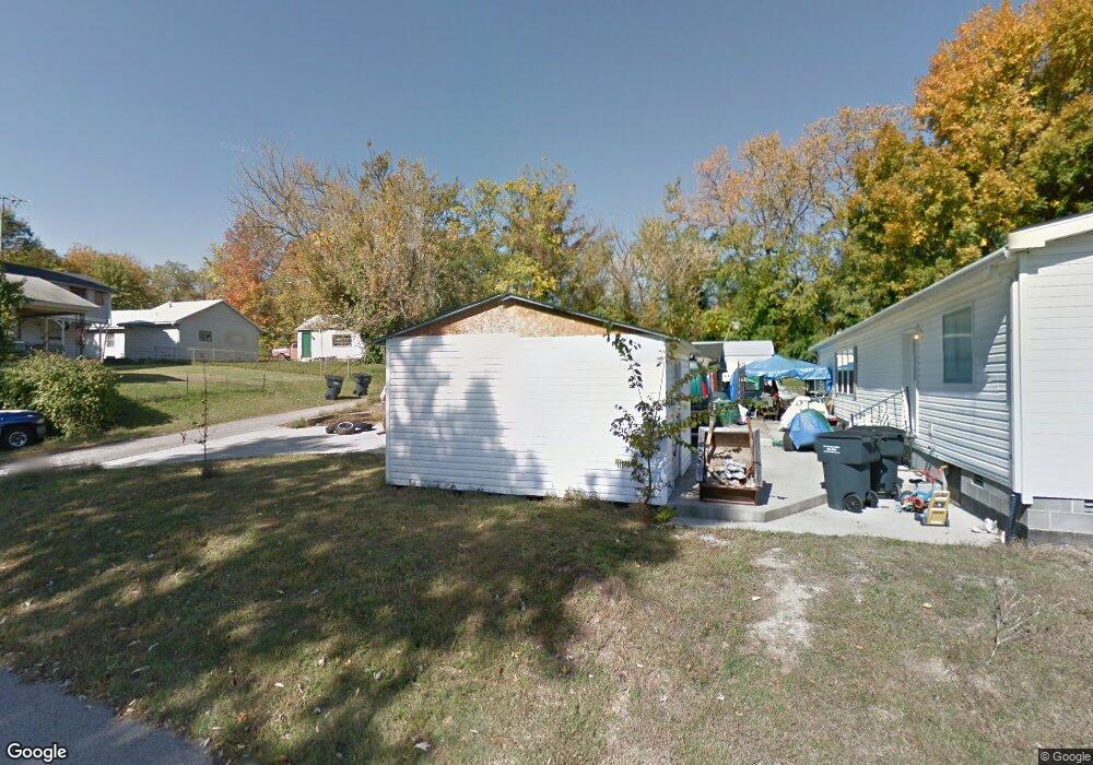 625 W 5th St, New Albany, IN 47150 - photo 1