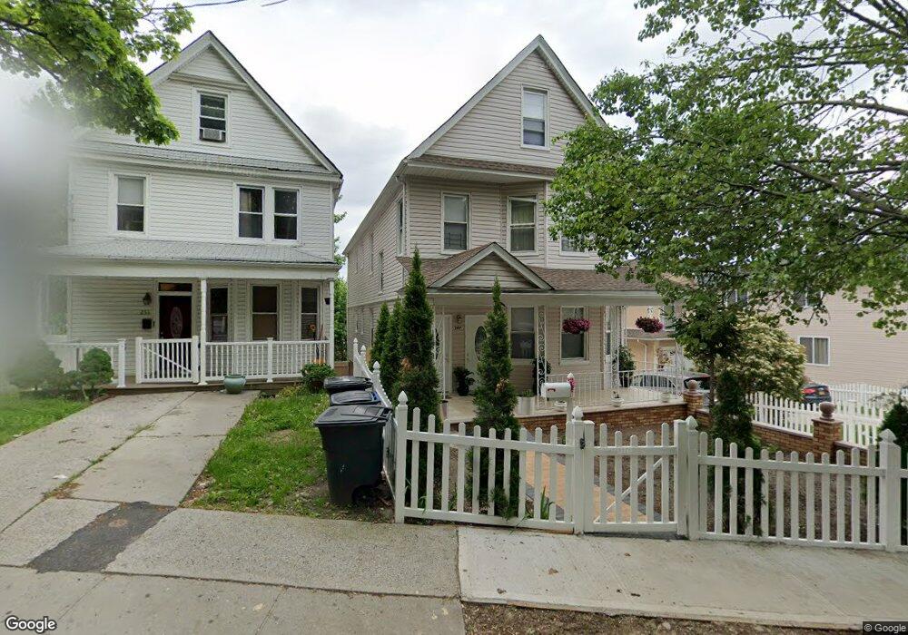 249 Castleton Ave unit 2, Staten Island, NY 10301 - photo 1