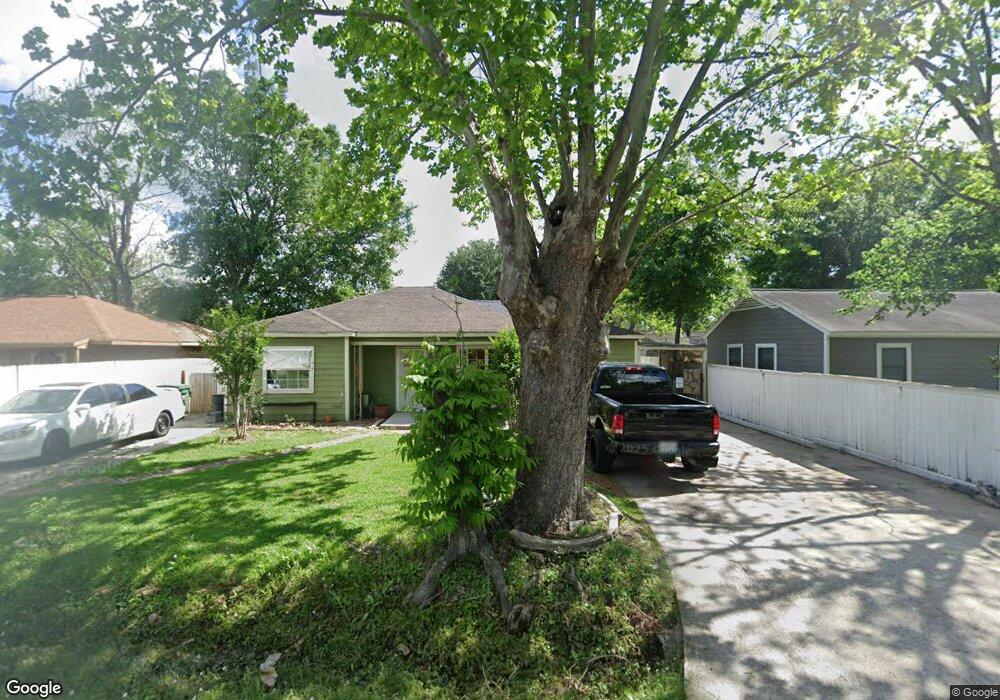 222 Norview Dr, Houston, TX 77022 - photo 1