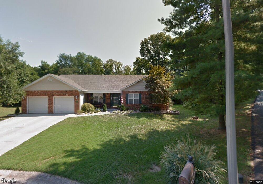 11 Oak Leaf Cir, Collinsville, IL 62234 - photo 1