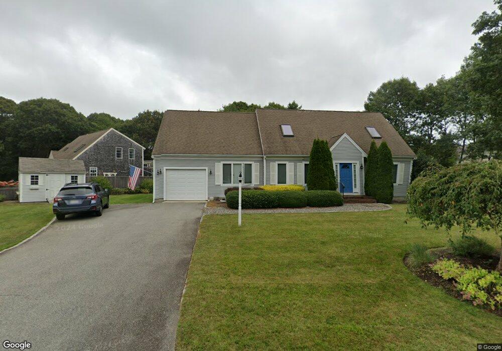11 Wanamaker Dr, East Falmouth, MA 02536 - photo 1