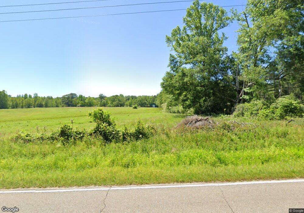 995 Springhill Rd, Laurel, MS 39443 - photo 1