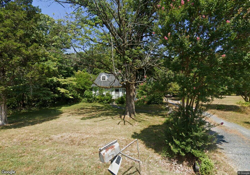 189 Cresent Dr, Asheboro, NC 27203 - photo 1