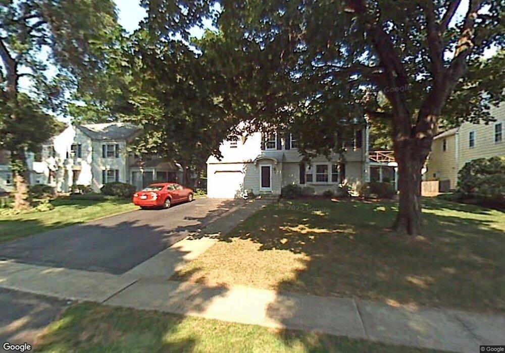 22 Rosedale Rd, West Hartford, CT 06107 - photo 1